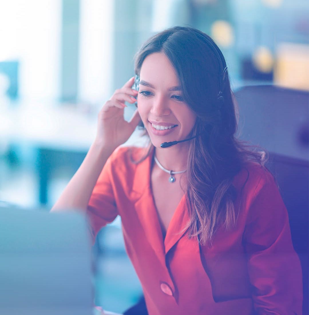 Asesoría en marketing Odoo para empresas Equipo de marketing digital asesorando clientes sobre soluciones Odoo